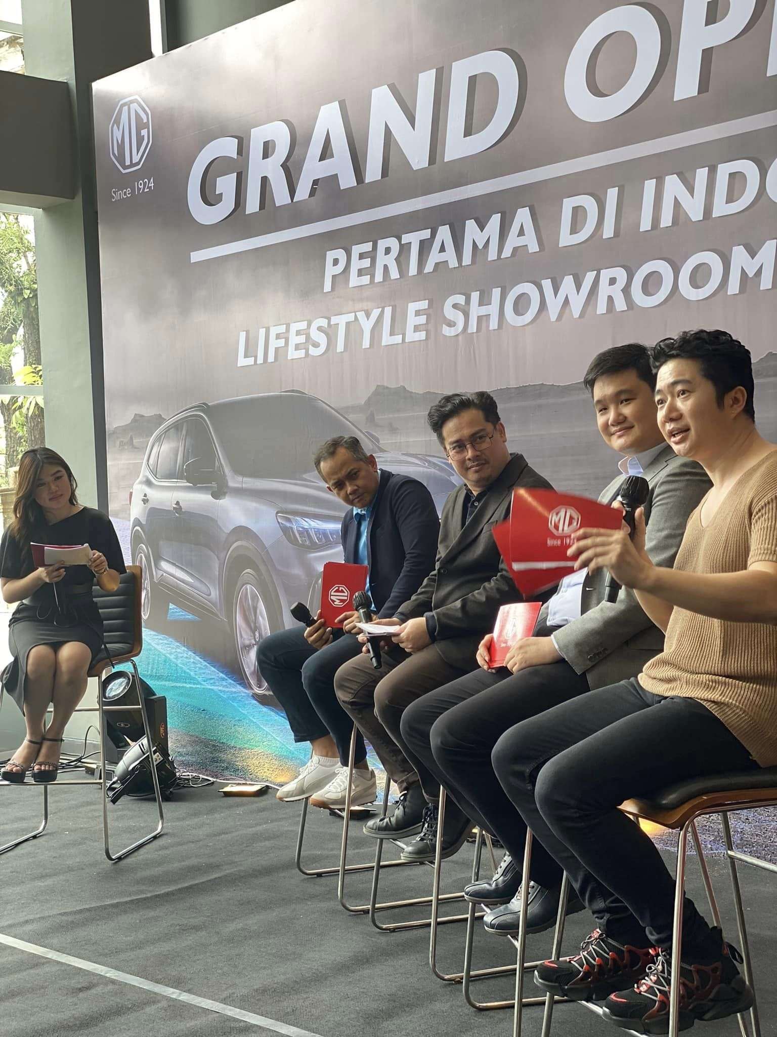 Grand Opening MG Motor